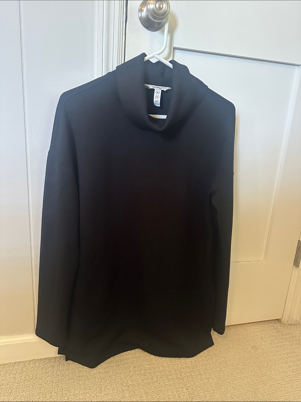 SPANX AirEssentials Black Cowl Neck Tunic Sweatshirt Size Medium